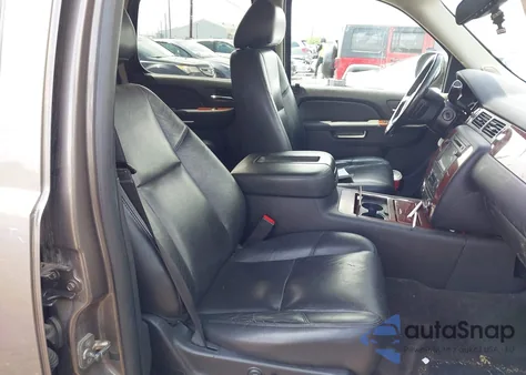 2013 Chevrolet Tahoe Ltz из США, поврежденный, VIN 1GNSKCE0XDR373858